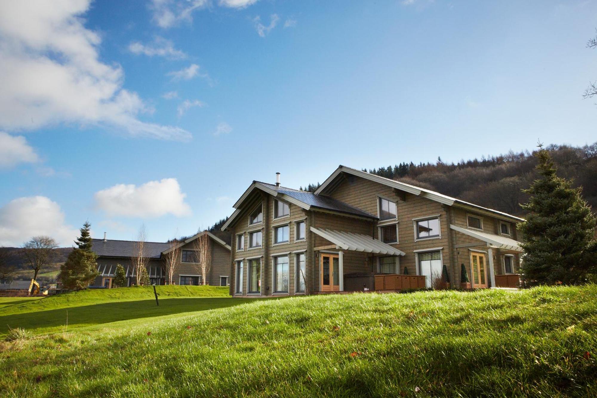 Hunter Lodges By Celtic Manor Νιούπορτ Εξωτερικό φωτογραφία
